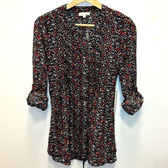 KAii Women’s Black Floral Roll up Sleeve Button up Tie Waist Blouse Size Medium - Picture 1 of 7